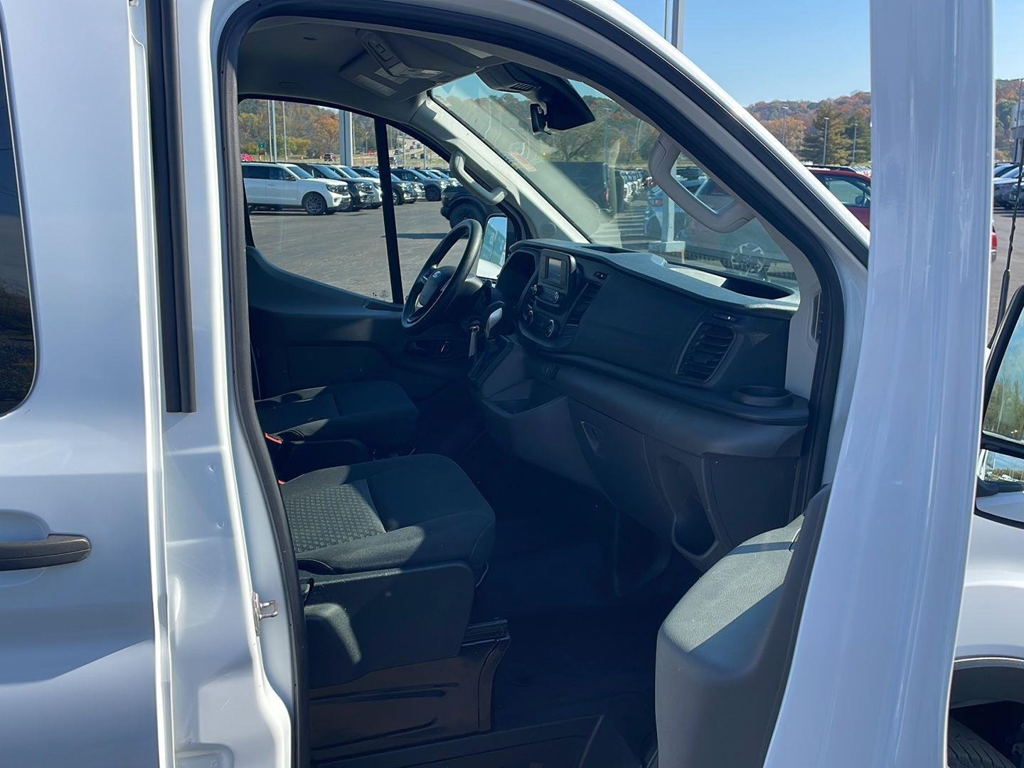 Used 2025 Oxford White Ford  image 21
