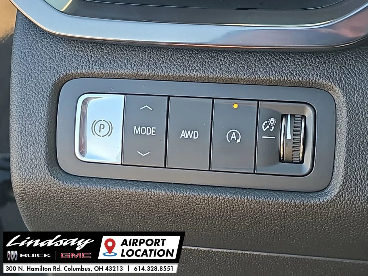 2026 GMC Acadia AT4 - Photo 19