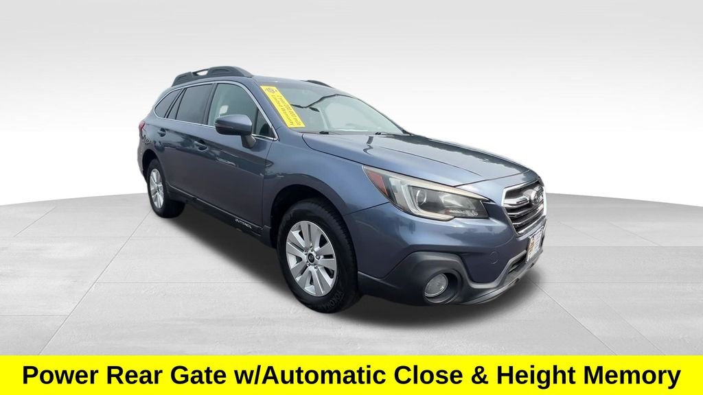 Used 2018 Blue Subaru 2.5i Premium image 14
