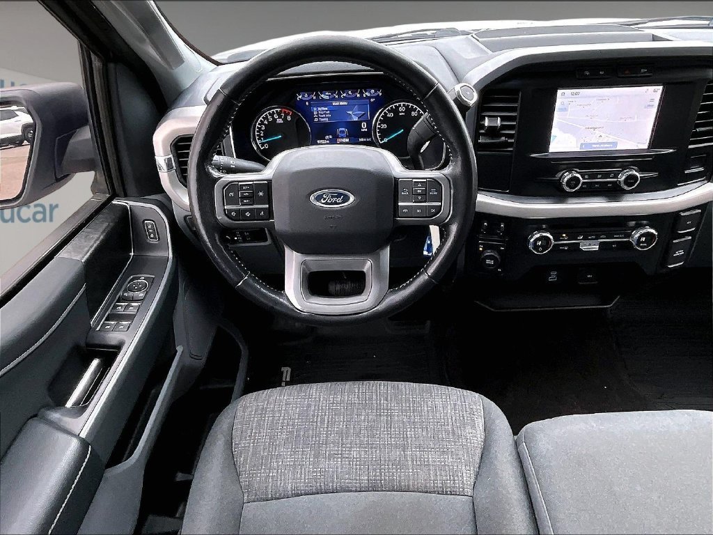 Used 2021 White Ford XLT image 17