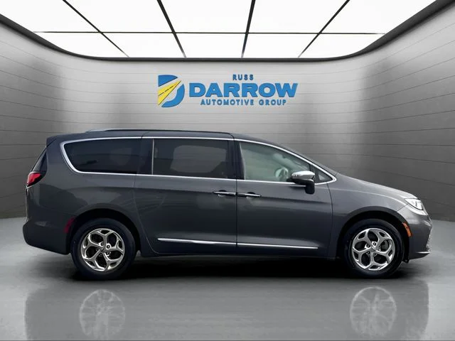 Used 2021 Gray Chrysler Limited image 6