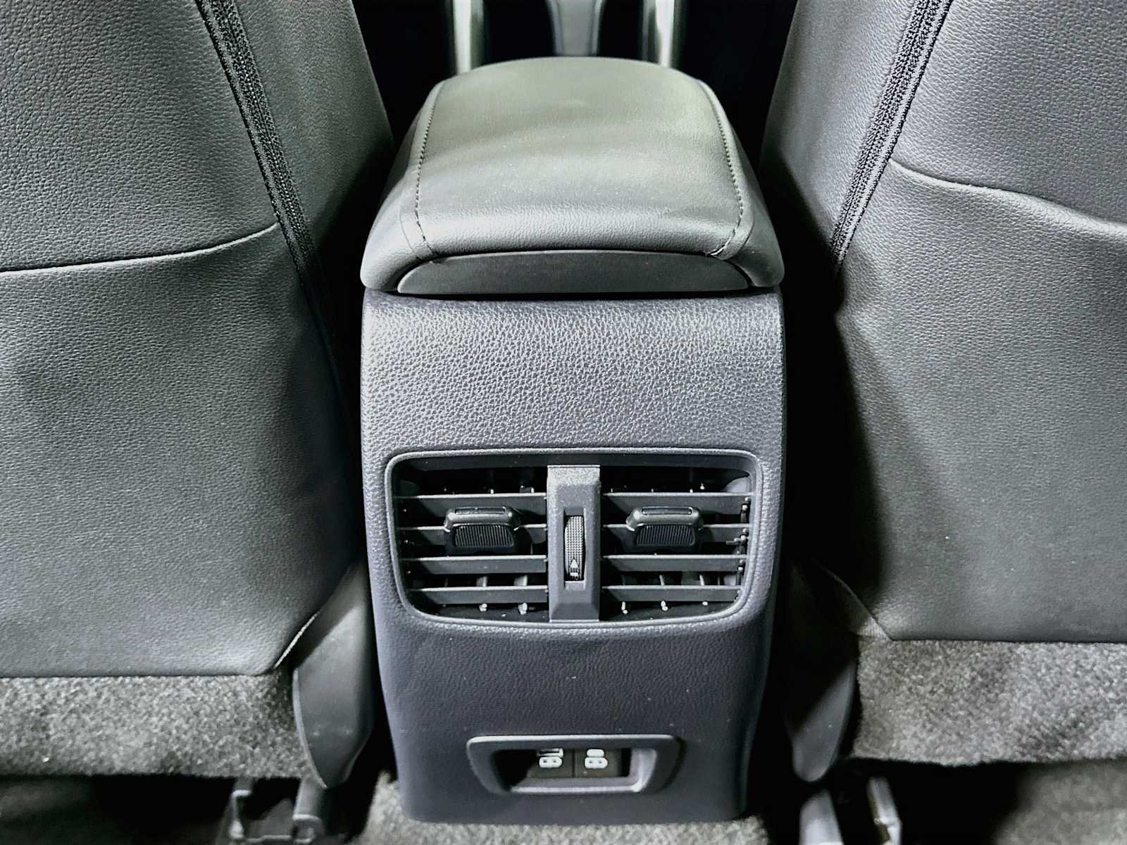 Used 2022 Blue Crush Metallic Toyota XLE image 23