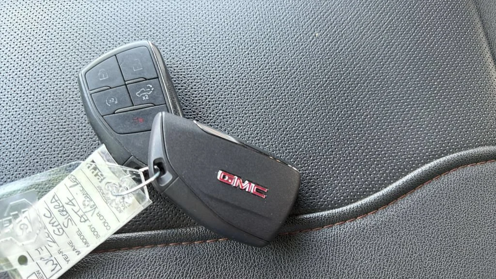 Used 2023 Volcanic Red Tintcoat GMC AT4 image 36