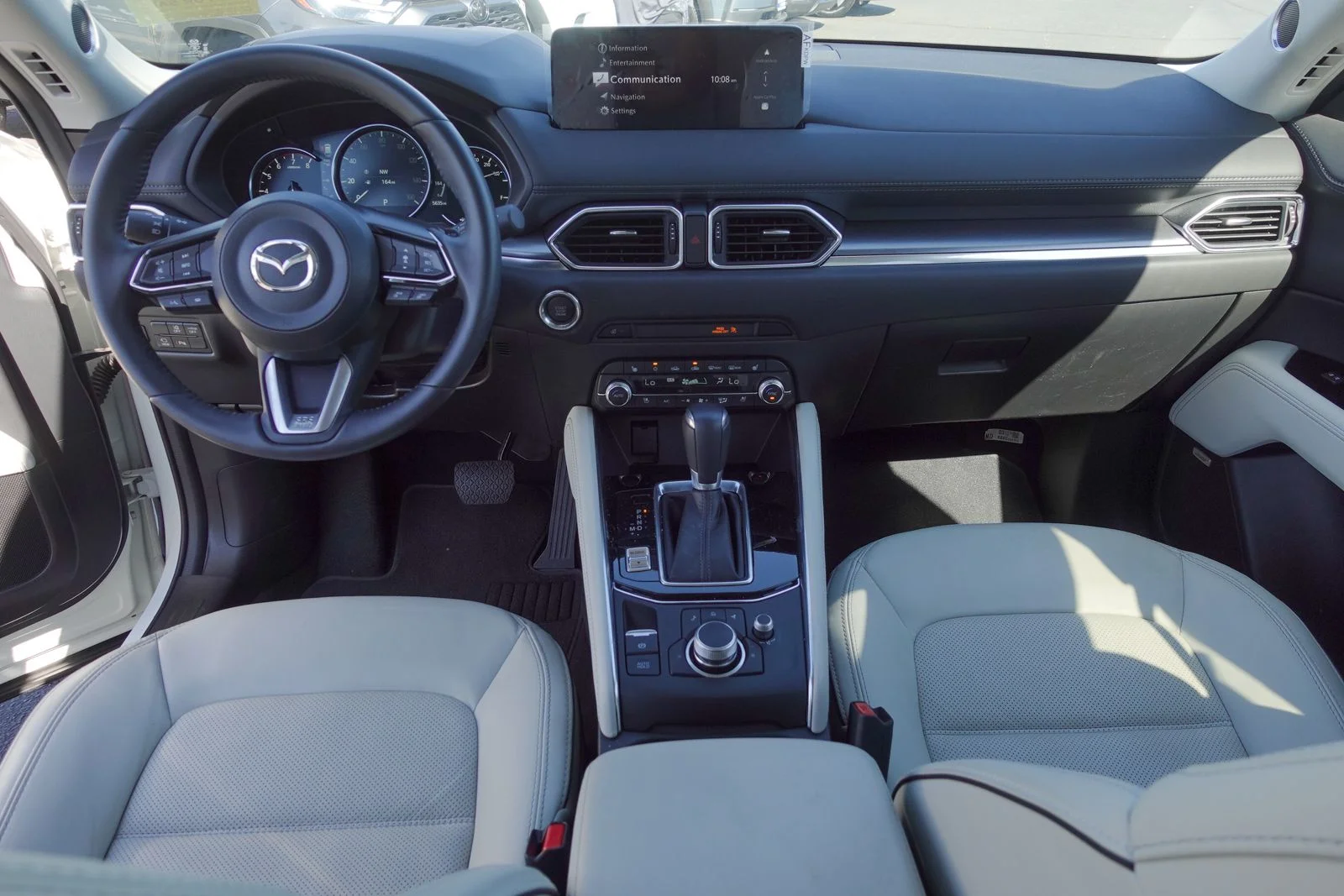 Certified Used 2025 Rhodium White Metallic Mazda 2.5 S Premium Plus Package image 12