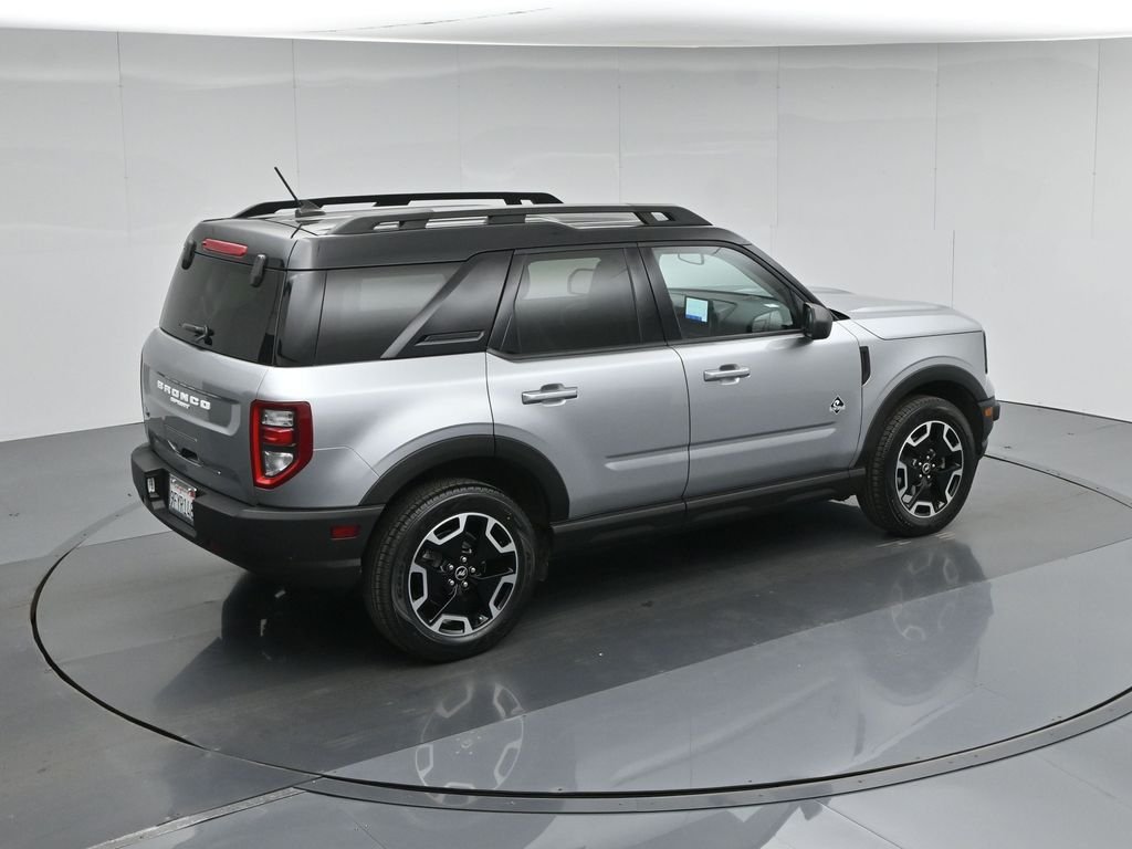 Certified Used 2022 Silver Ford Outer Banks image 44