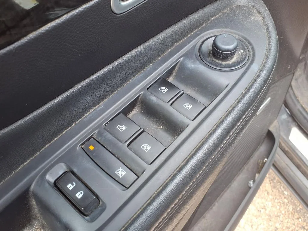 Used 2016 Black Buick Premium image 13
