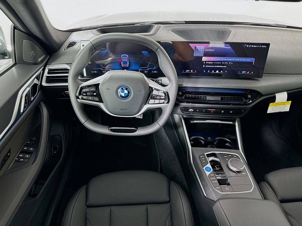 New 2026 Skyscraper Grey Metallic BMW xDrive40 image 19
