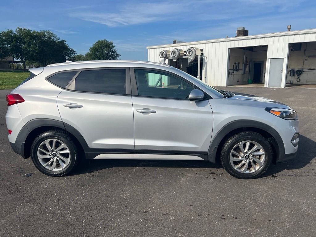 Used 2018 Molten Silver Hyundai SEL Plus image 2