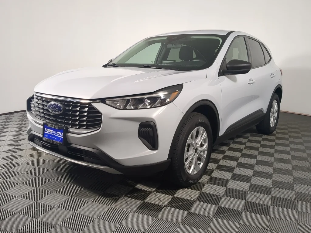 2025 Ford Escape Active - Photo 4