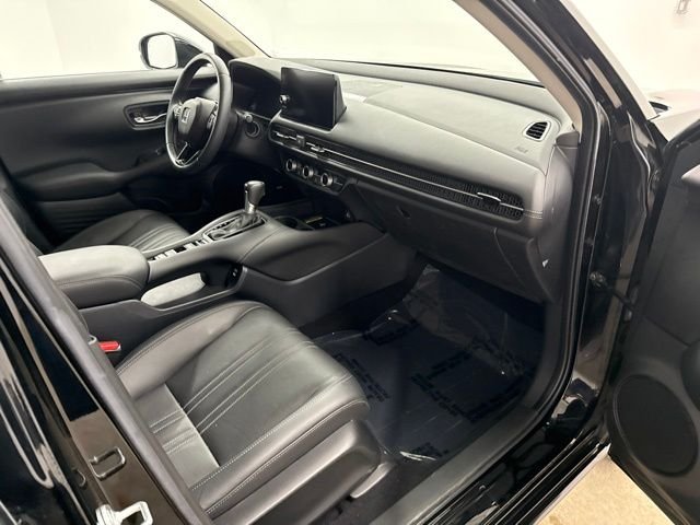 Used 2024 Black Honda EX-L image 25