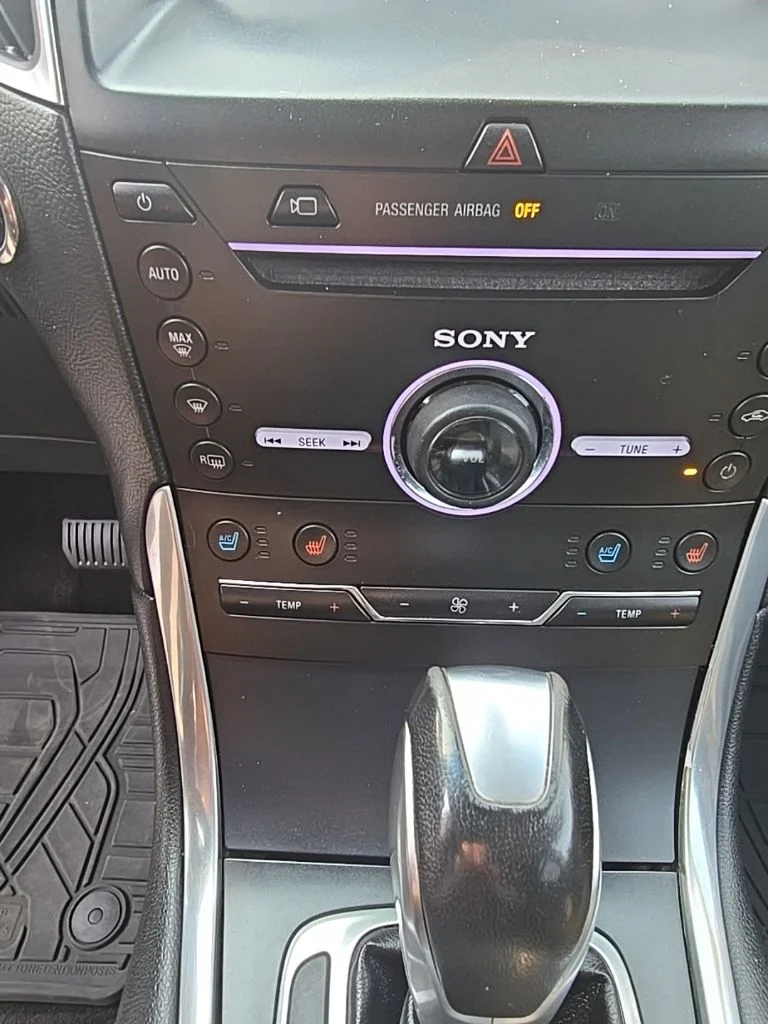 Used 2015 White Ford Titanium image 22