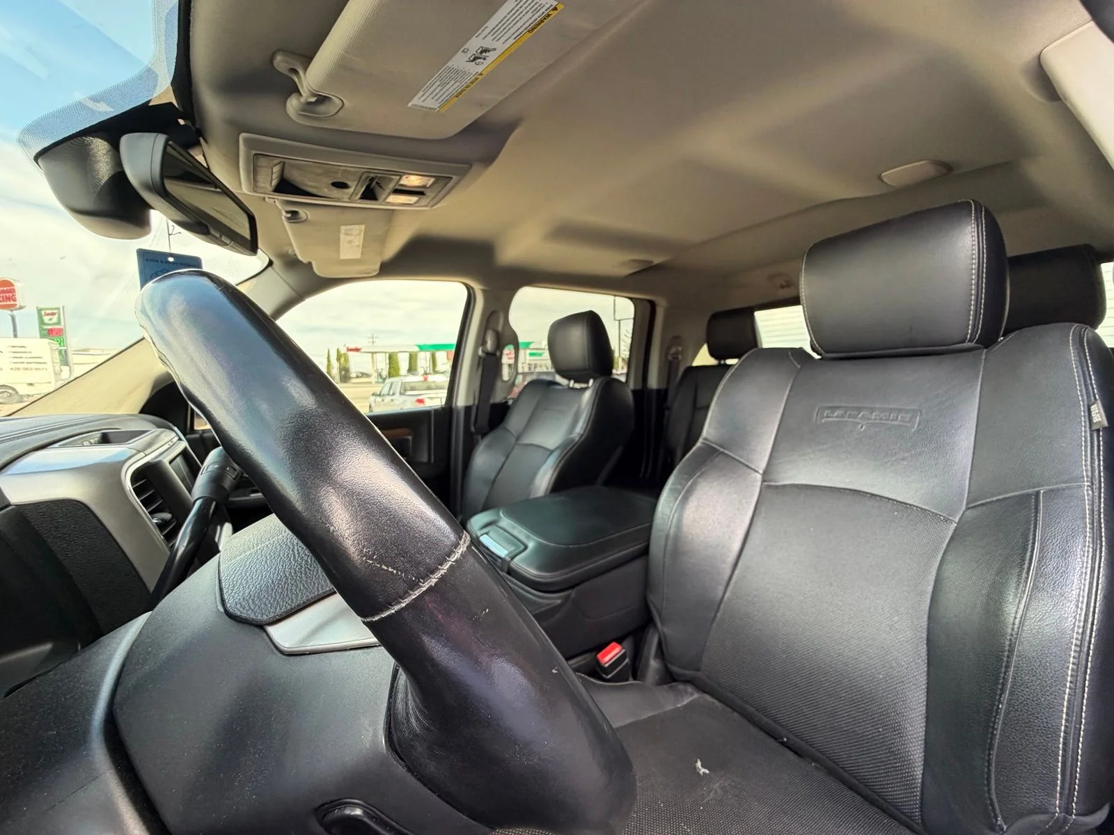 Used 2016 Black Ram Laramie image 7
