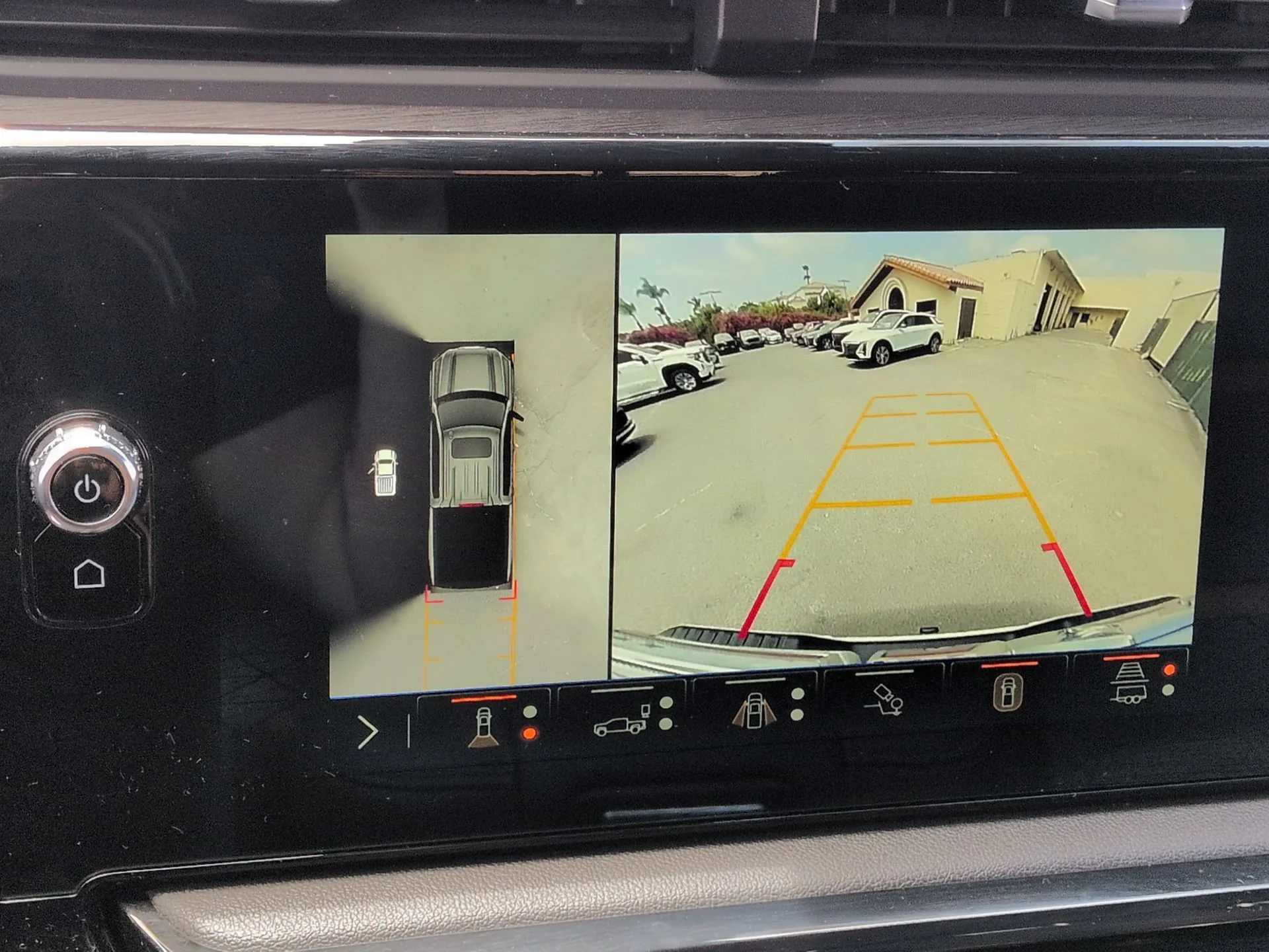 Used 2024 White GMC AT4 image 15