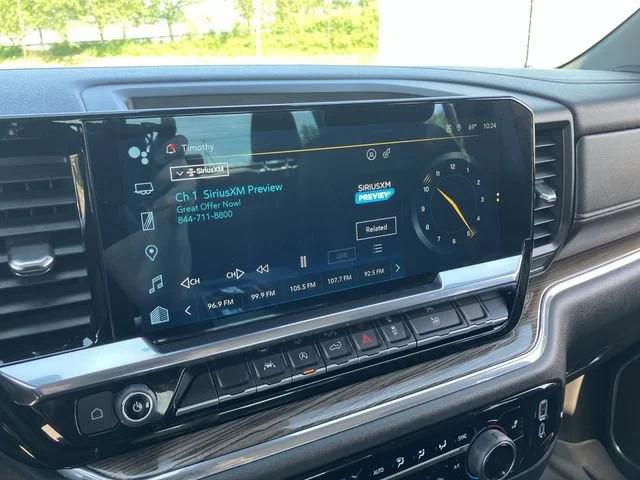 2023 Chevrolet Silverado 1500 LT - Photo 13