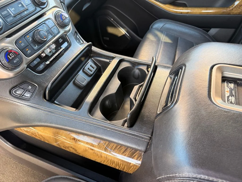 Used 2017 Iridium Metallic GMC Denali image 43