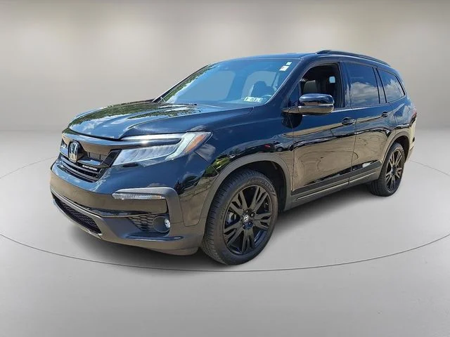 Used 2022 Black Honda Black Edition image 5