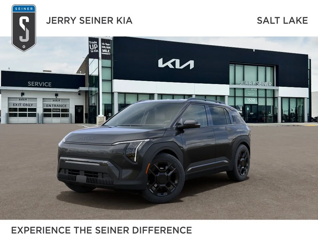 New 2027 Interstellar Gray Kia Wind image 1
