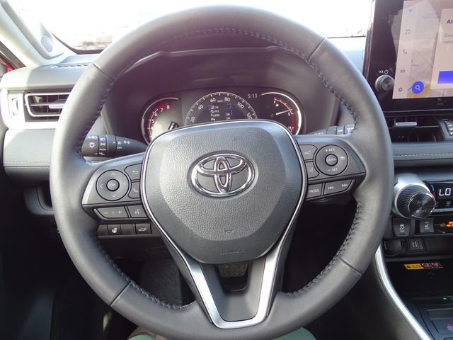 Used 2025 Red Toyota XLE Premium image 15