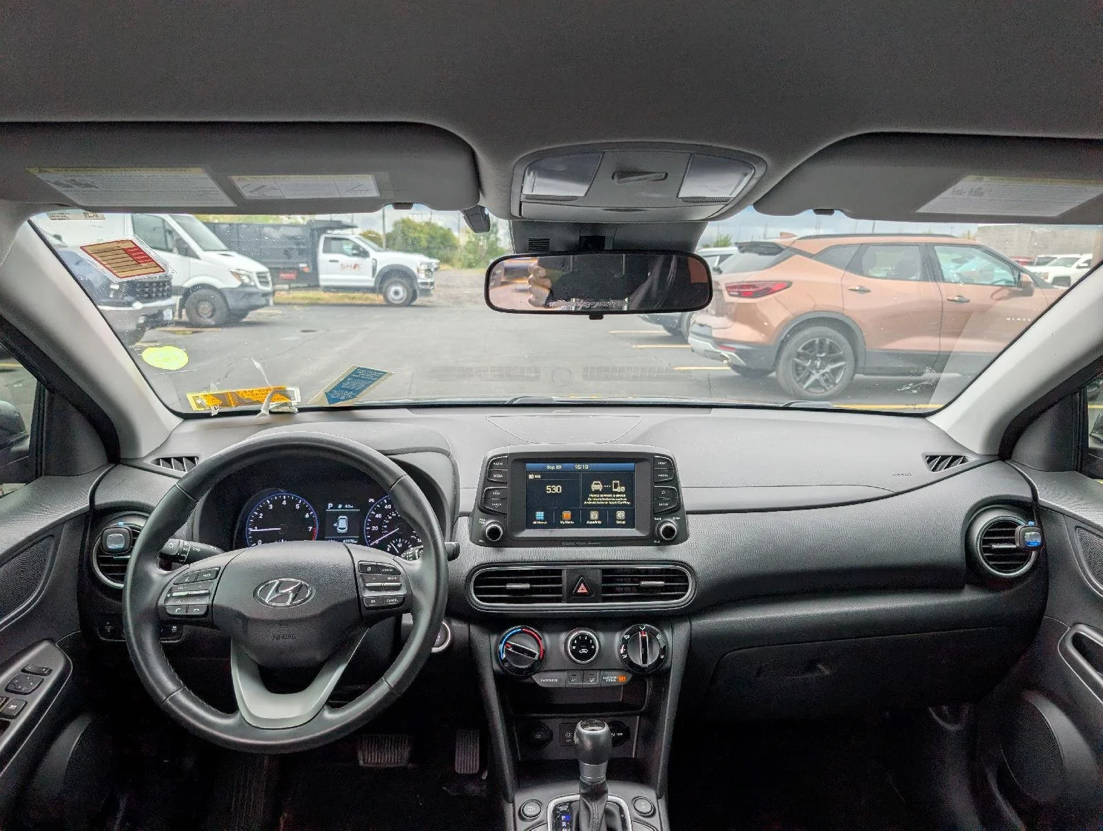 Used 2020 Thunder Gray Hyundai SEL image 9
