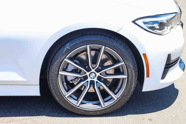 Used 2019 White BMW 330i image 10