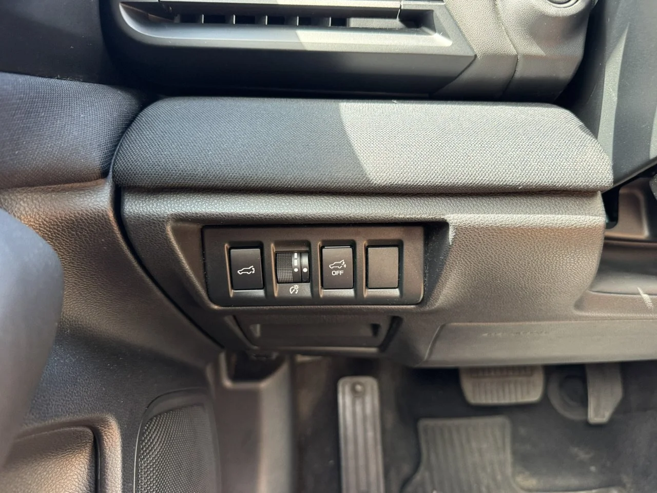 Used 2022 Magnetite Gray Metallic Subaru Premium image 29