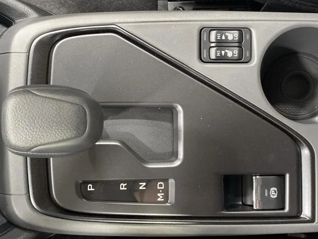 New 2026 CRYSTAL WHITE PEARL Subaru Premium image 19