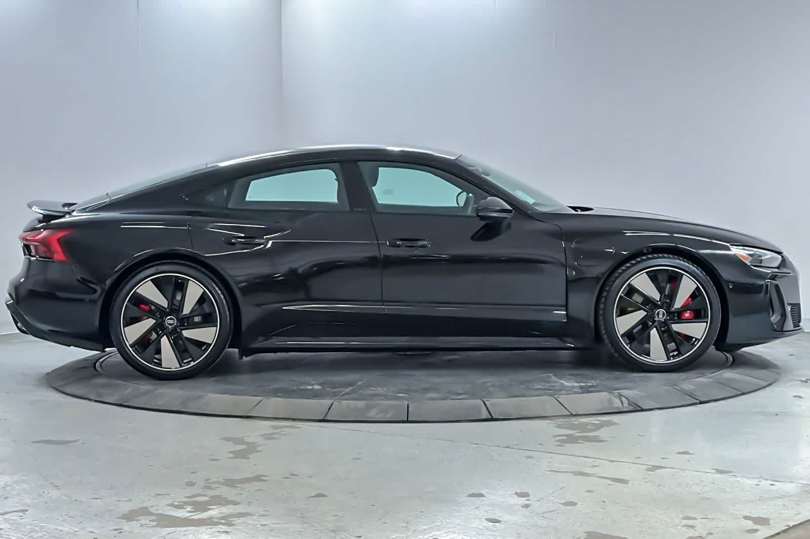 Used 2025 Black Audi Premium Plus image 8