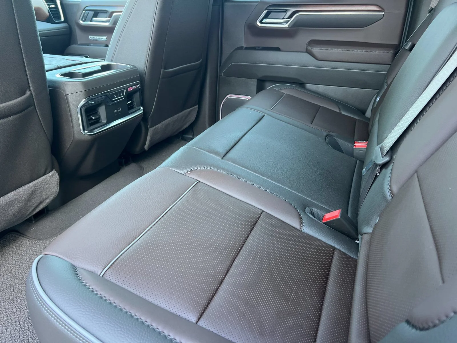2026 GMC Sierra 1500 Denali - Photo 11