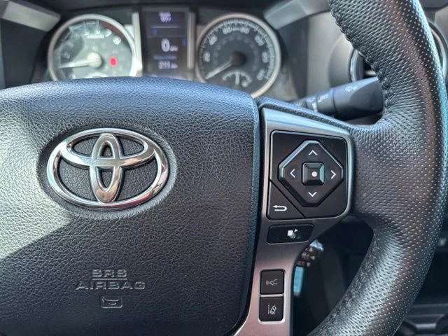 Used 2021 White Toyota SR5 image 25