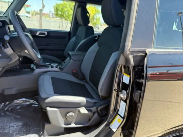 New 2025 Black Ford Base image 30