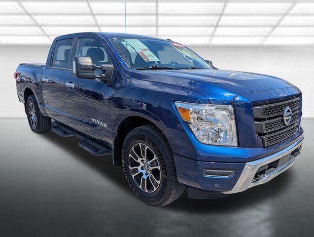 Pre-Owned 2021 Nissan TITAN Crew Cab SV 4x4