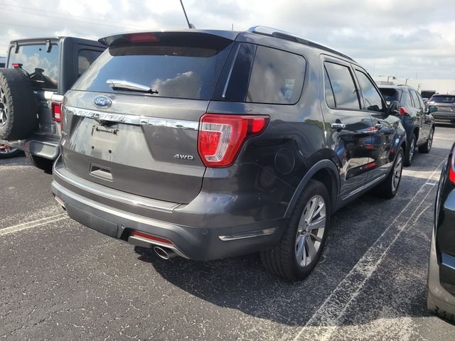 Used 2019 Gray Ford Limited image 6