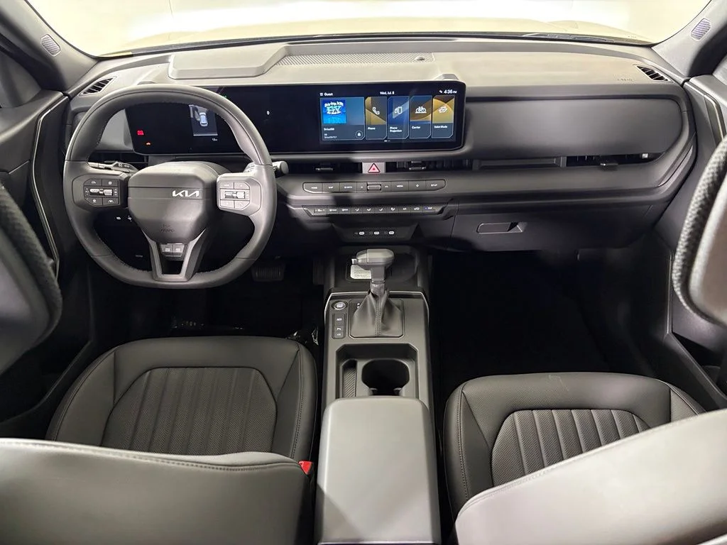 New 2027 Terrain Brown / Black Roof Kia X-Line S image 33