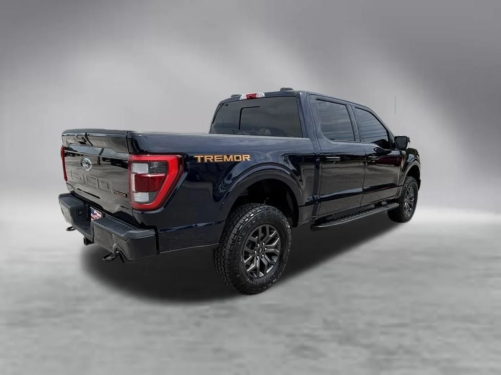 Used 2022 Antimatter Blue Metallic Ford Tremor image 4