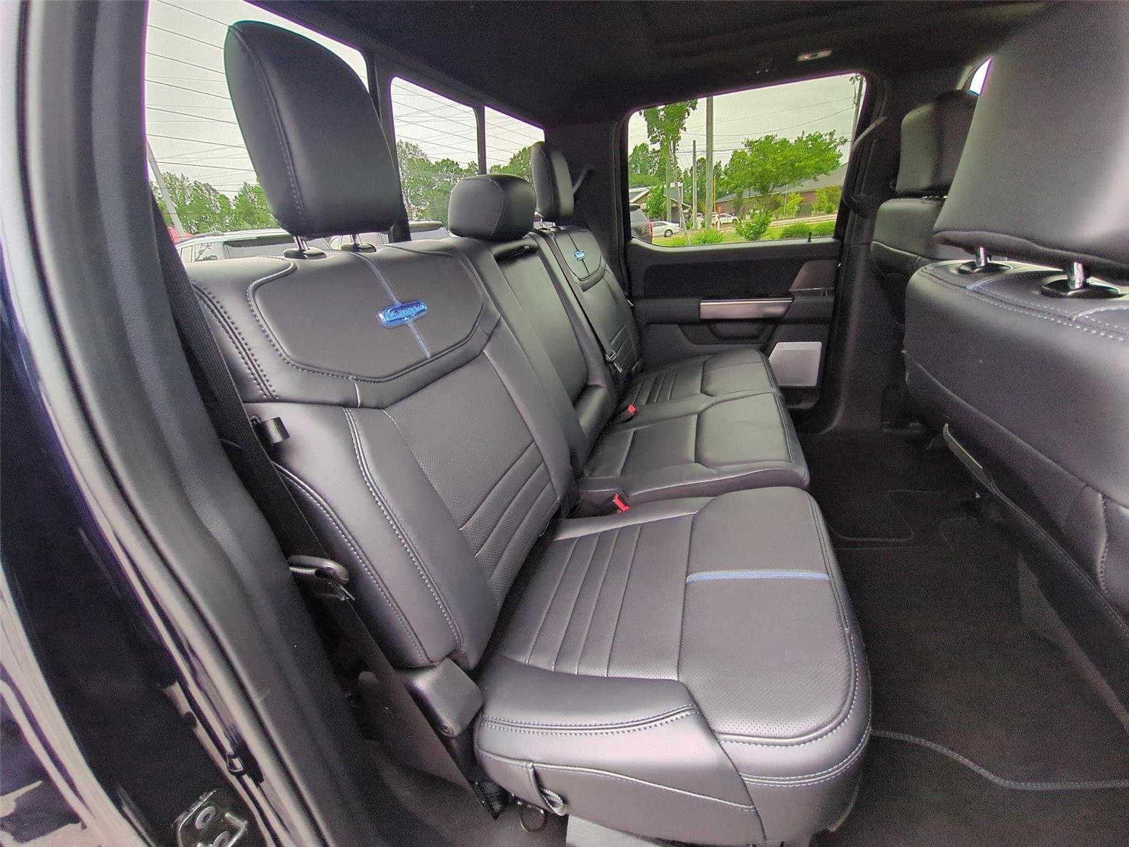 New 2025 Antimatter Blue Metallic Ford Platinum image 37