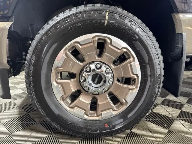 New 2026 Agate Black Metallic Ford King Ranch image 6