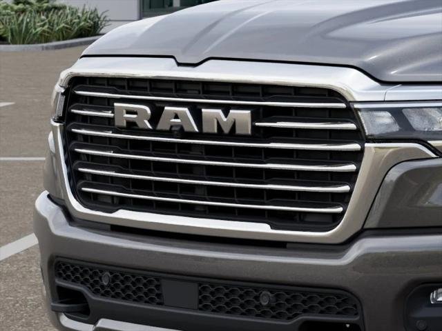 New 2026 Granite Crystal Metallic Clear-Coat Exterior Paint RAM Laramie image 37