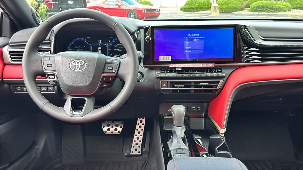 New 2026 Heavy Metal with Midnight Black Metallic roof <sup>1</sup> Toyota  XSE image 9