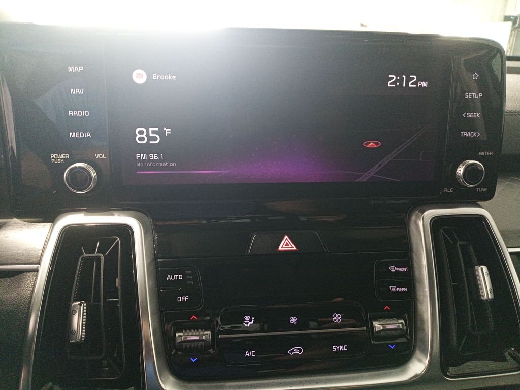 Used 2021 Gray Kia SX image 21