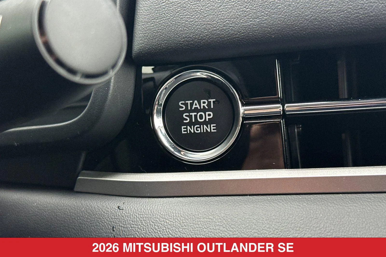2026 Mitsubishi Outlander SE - Photo 22