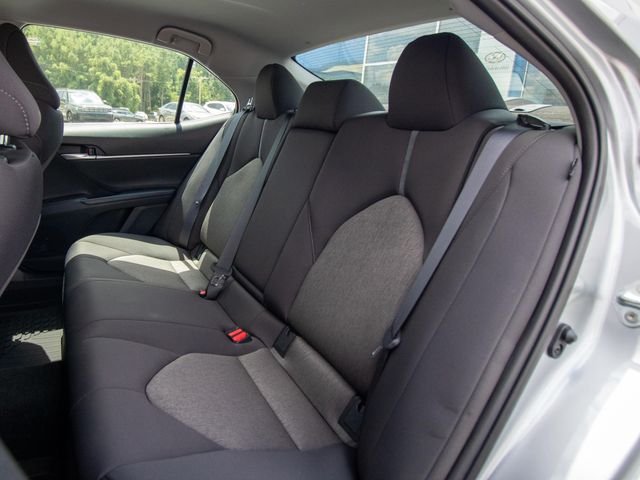 2023 Toyota Camry LE - Photo 9