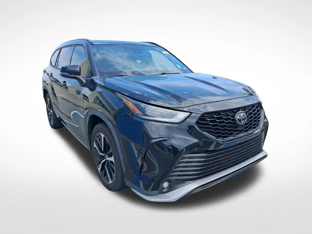 Used 2021 Black Toyota XSE image 3