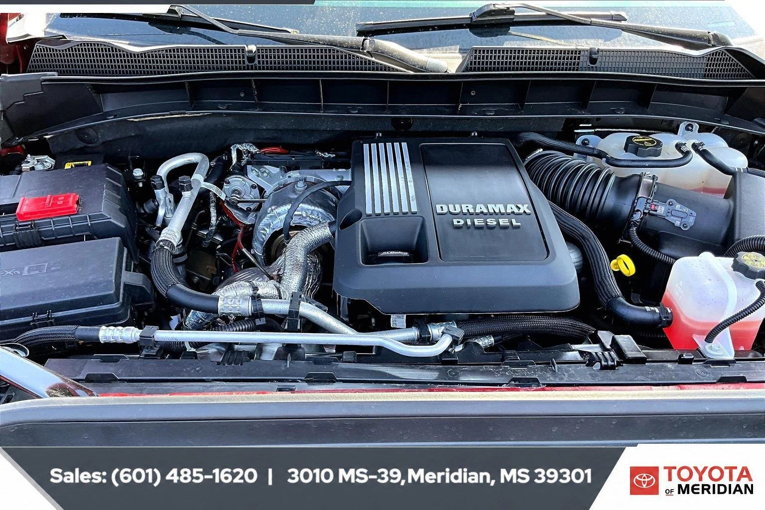 Used 2024 Volcanic Red Tintcoat GMC AT4 image 8
