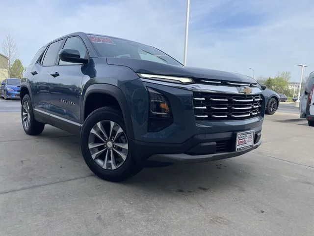Used 2025 Blue Chevrolet LT image 10