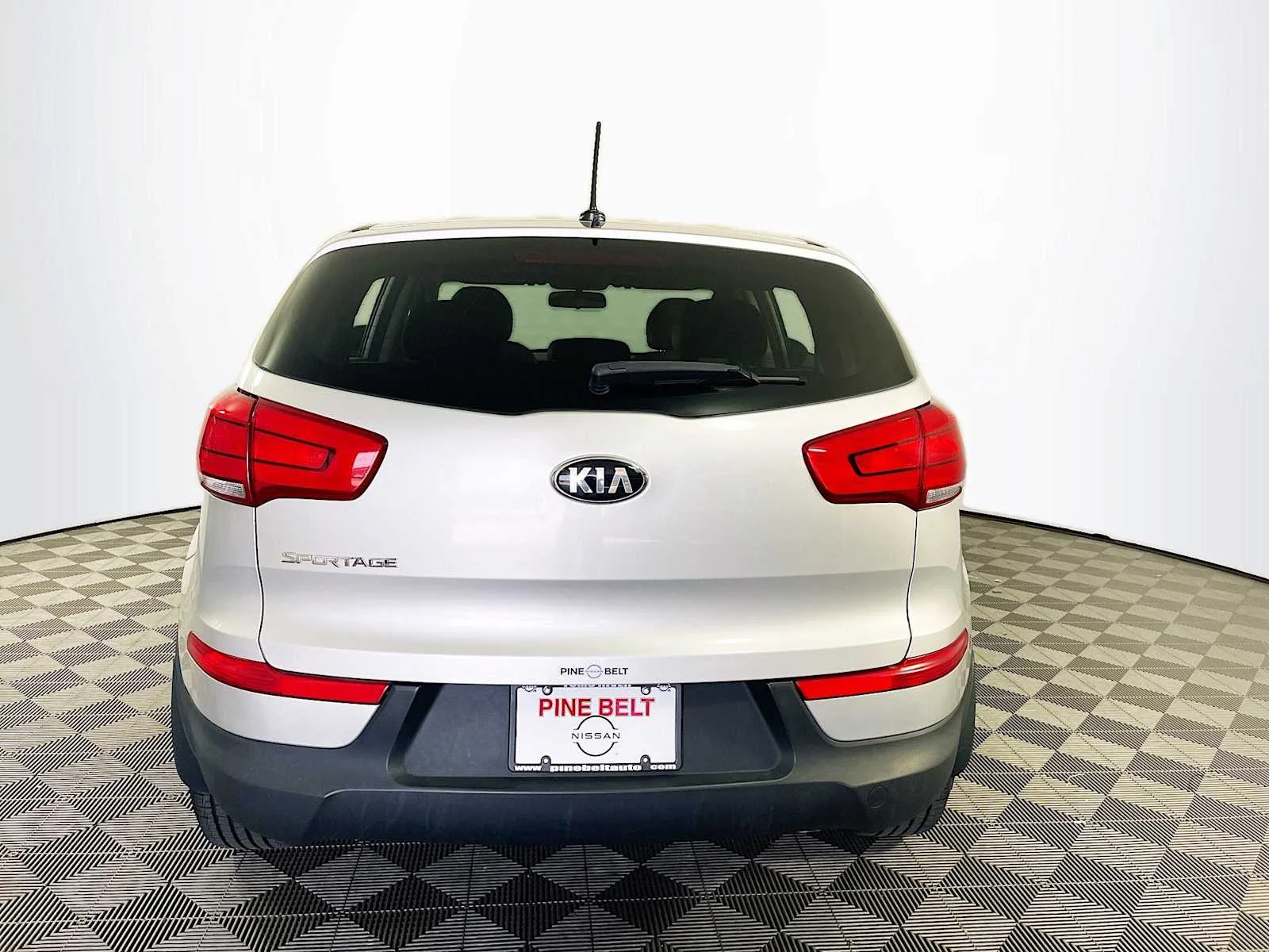 Used 2016 Bright Silver Kia LX image 5