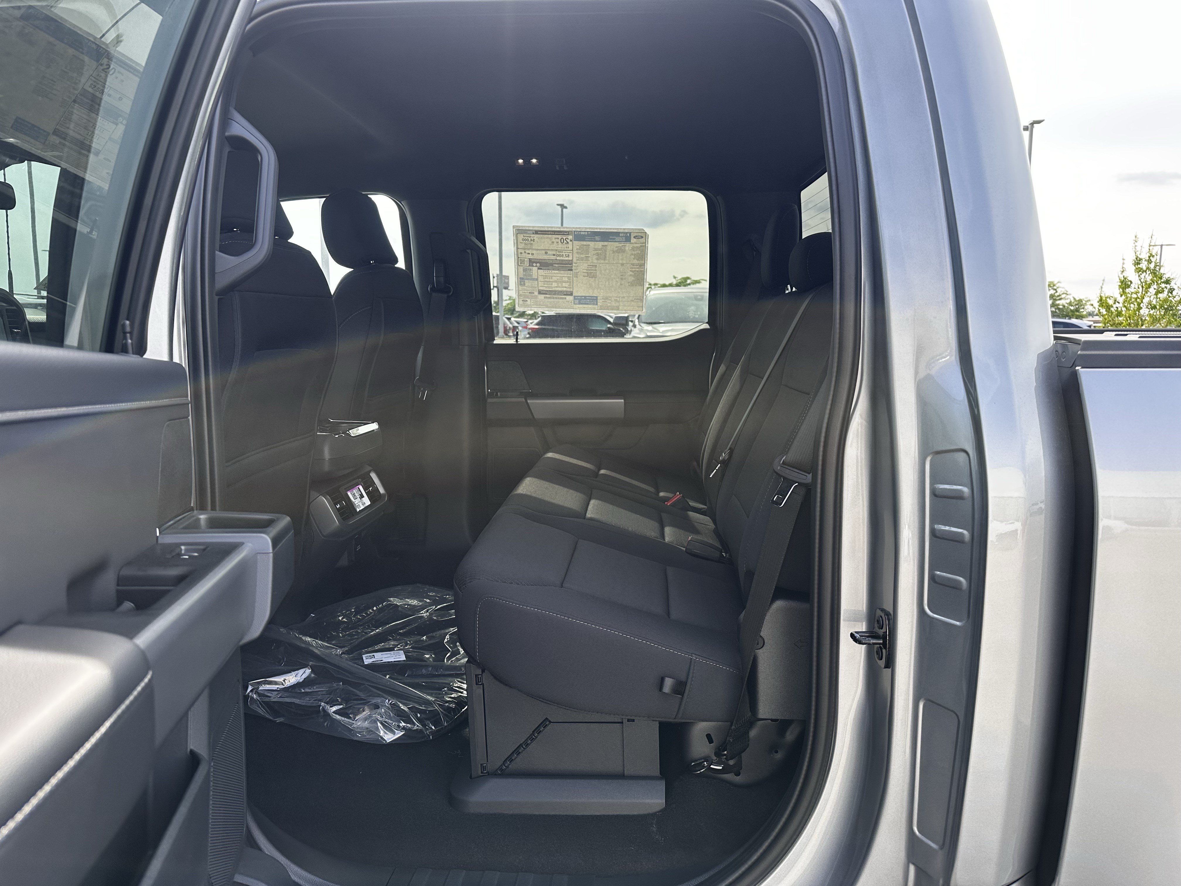 New 2026 Iconic Silver Metallic Ford XLT image 6