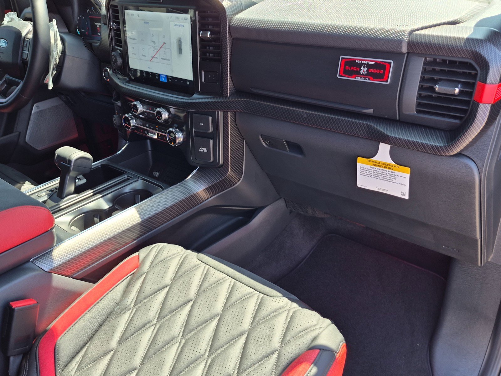 New 2026 Agate Black Metallic Ford XLT image 11