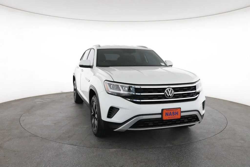 Used 2022 White Volkswagen 2.0T SE image 3
