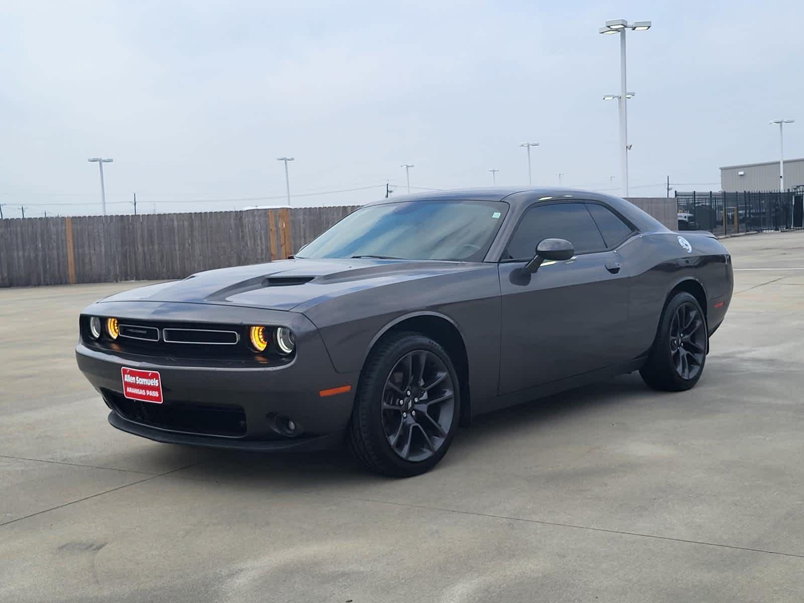 2021 Dodge Challenger SXT