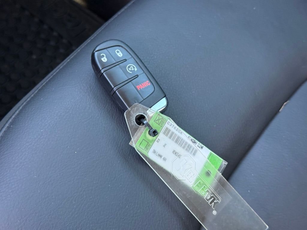 Used 2022 Gray Jeep Trailhawk image 40